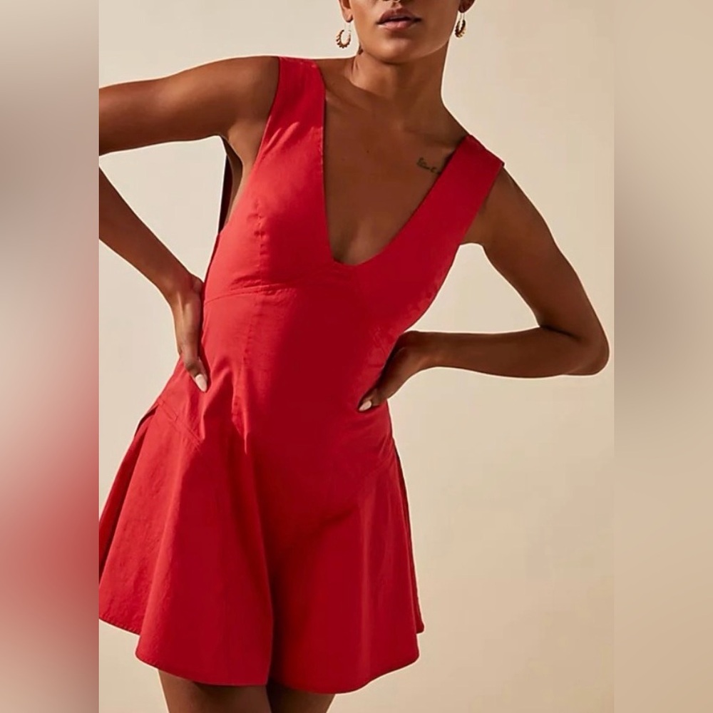 FREE PEOPLE Red V-Neck Sleeveless Dress